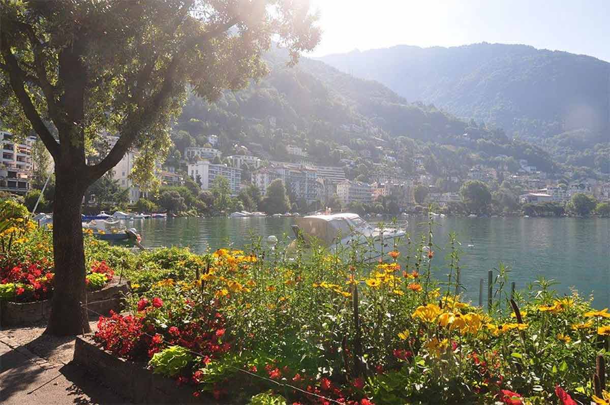 photo bord du lac de Montreux